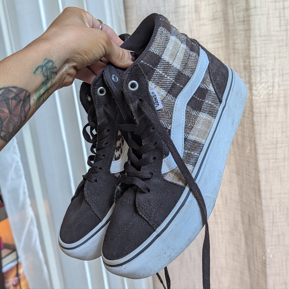 Vans Women's High-Top Sneakers - Brown and White